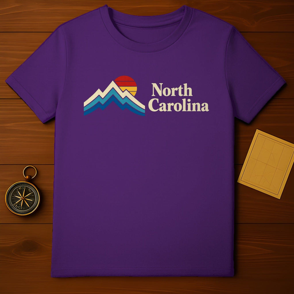 Vintage North Carolina Mountain Design Shirt