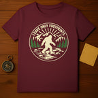 Bigfoot Leave Only Footprints Sasquatch Nature T-shirt
Bigfoot
Sasquatch
Cryptid
Legend
Mythical Creature
Leave Only Footprints
Nature Lover
Outdoor Enthusiast
Hiking
Camping
Mountains
Trees
Forest
Wilderness
Conservation
Environment
Adventure
Outdoors
Retro Design
Vintage Style